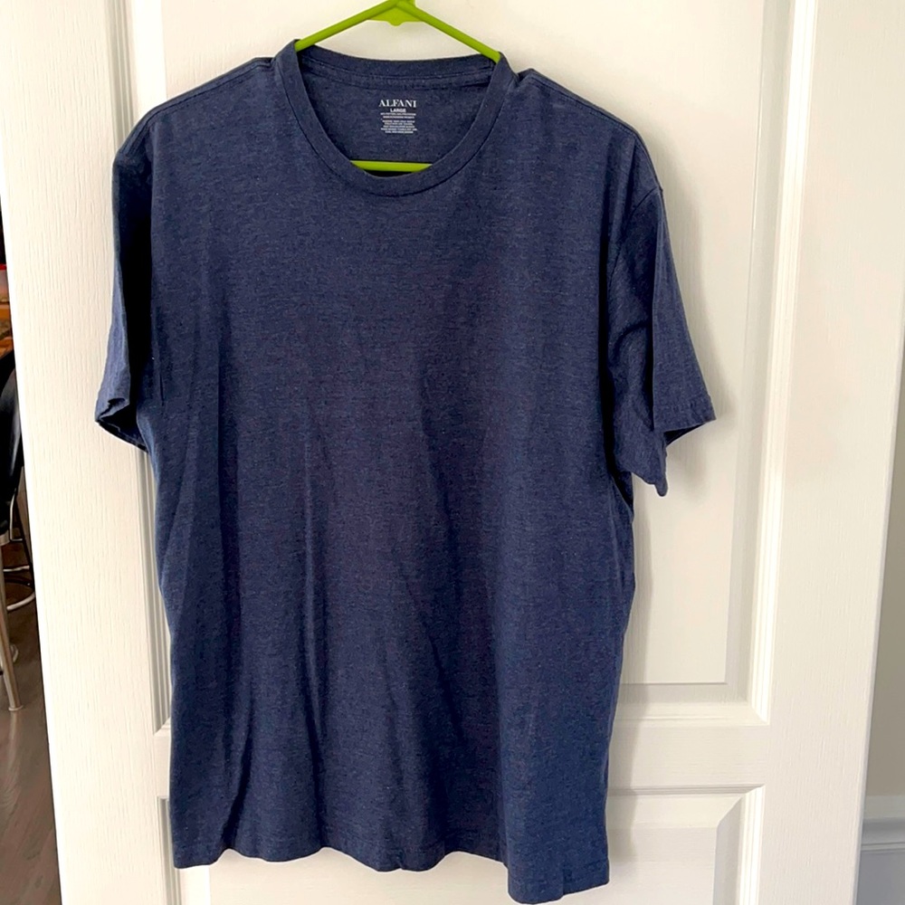 Men’s Alfani short sleeve tee shirt